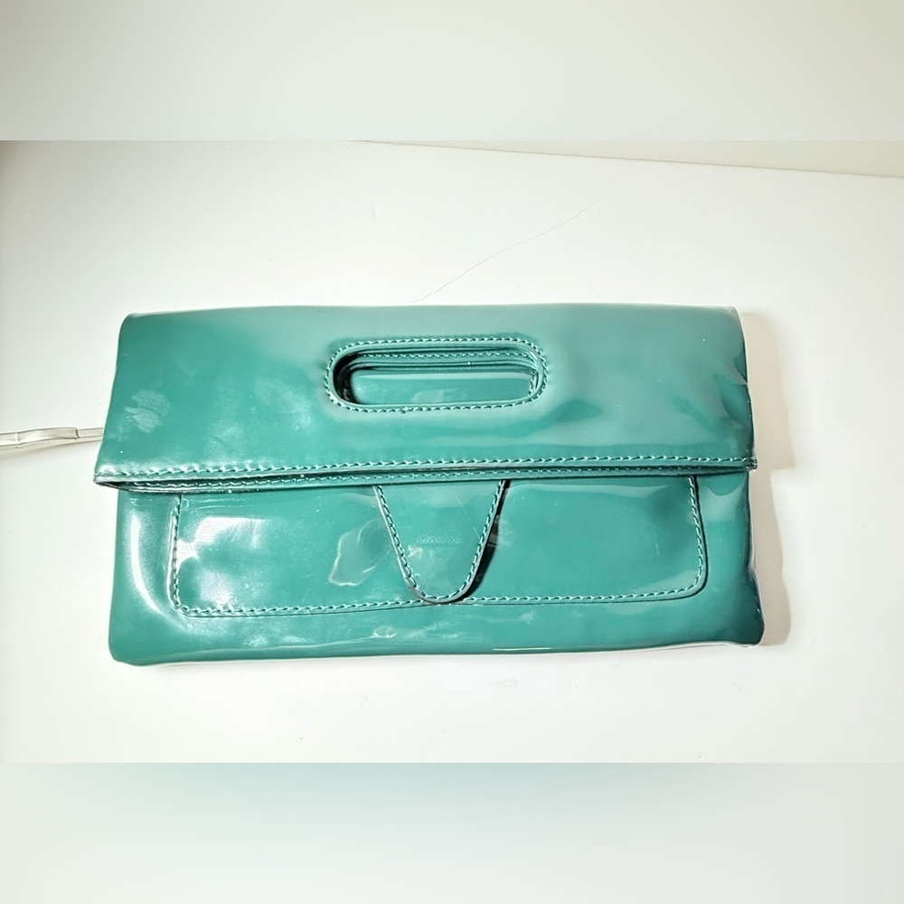 Gianni Bini Green Wristlet Clutch